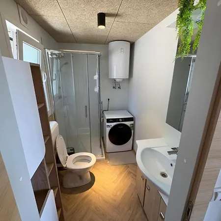 Mobile Melda 4 - 1st Row Vakantiehuis
